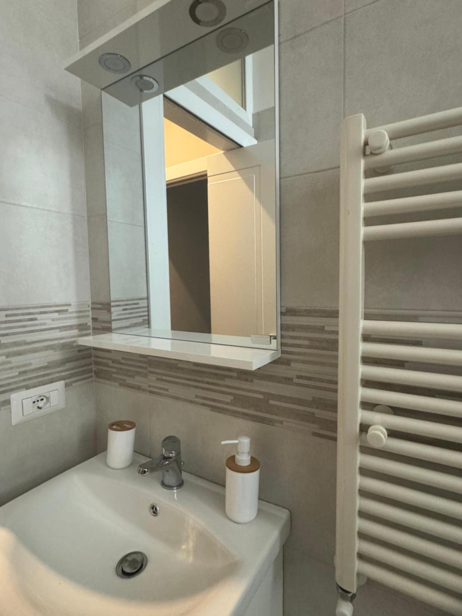 Casa Erminia Appartement Caserta Buitenkant foto
